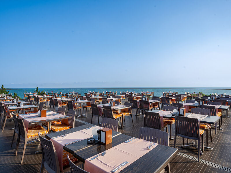 Sunrise Queen Resort